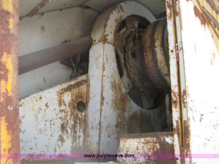 image for item A6493 P & H 655B drag-line lattice boom crane