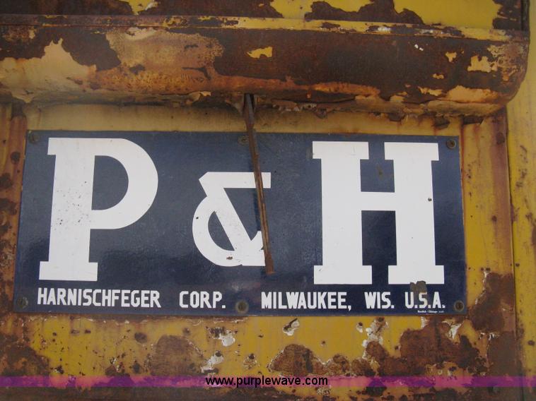 image for item A6493 P & H 655B drag-line lattice boom crane