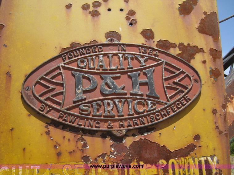 image for item A6493 P & H 655B drag-line lattice boom crane