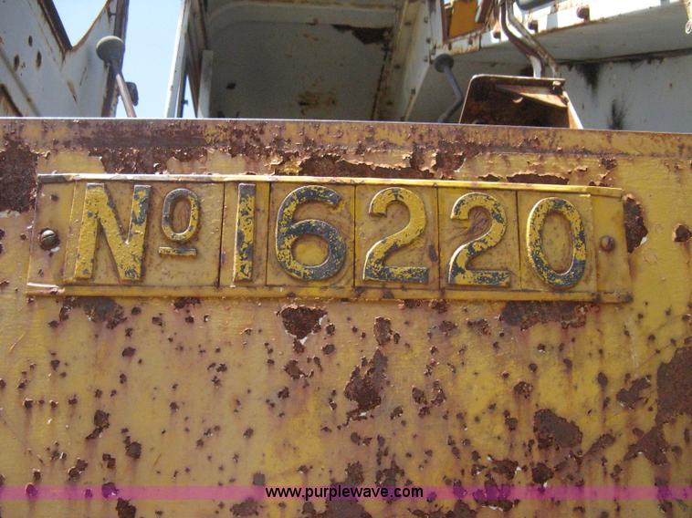 image for item A6493 P & H 655B drag-line lattice boom crane