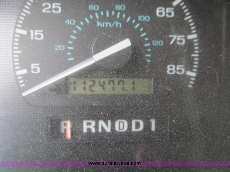 image for item A8439 1993 Ford E150 Econoline conversion van