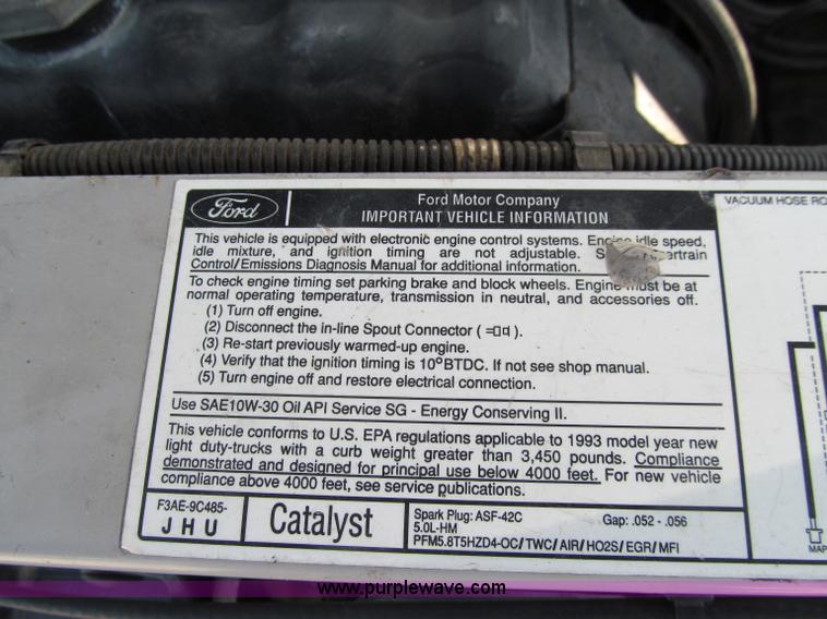 image for item A8439 1993 Ford E150 Econoline conversion van