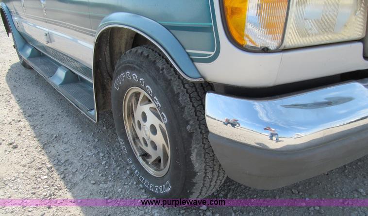image for item A8439 1993 Ford E150 Econoline conversion van