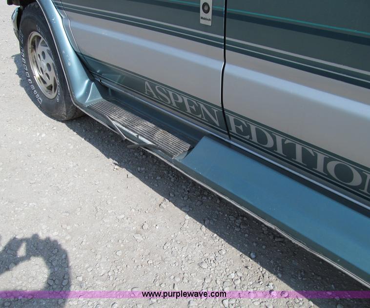 image for item A8439 1993 Ford E150 Econoline conversion van