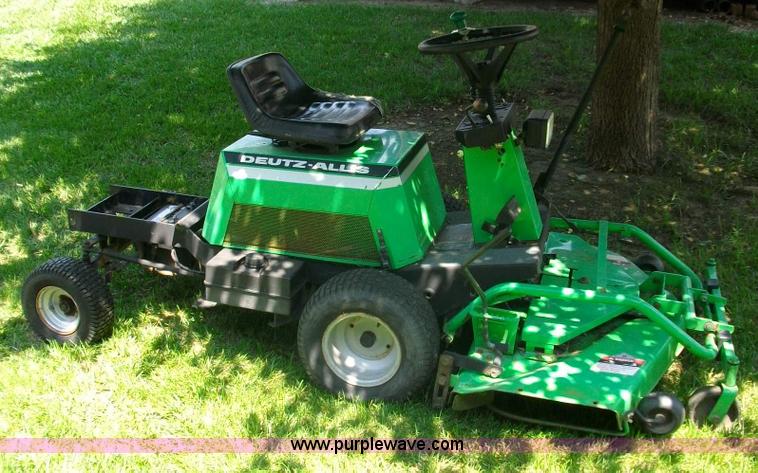 image for item B1405 Deutz Allis 1312H Simplicity Sunrunner ZTR lawn mower
