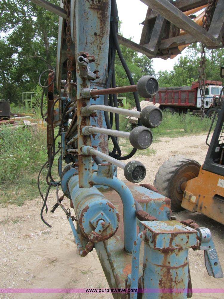 image for item B2780 1966 Hiab truck mount knuckle boom