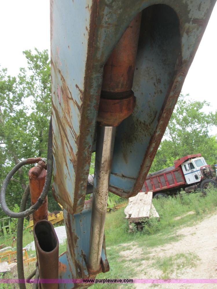 image for item B2780 1966 Hiab truck mount knuckle boom