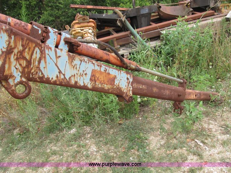 image for item B2780 1966 Hiab truck mount knuckle boom