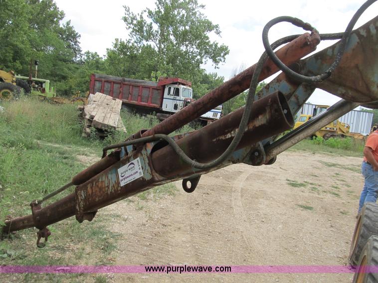 image for item B2780 1966 Hiab truck mount knuckle boom