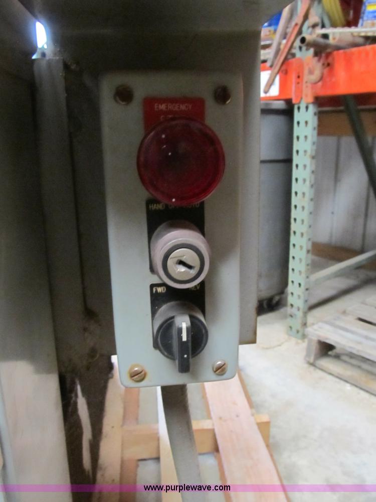 image for item B2782 2002 Wastequip 445HD trash compactor with power unit