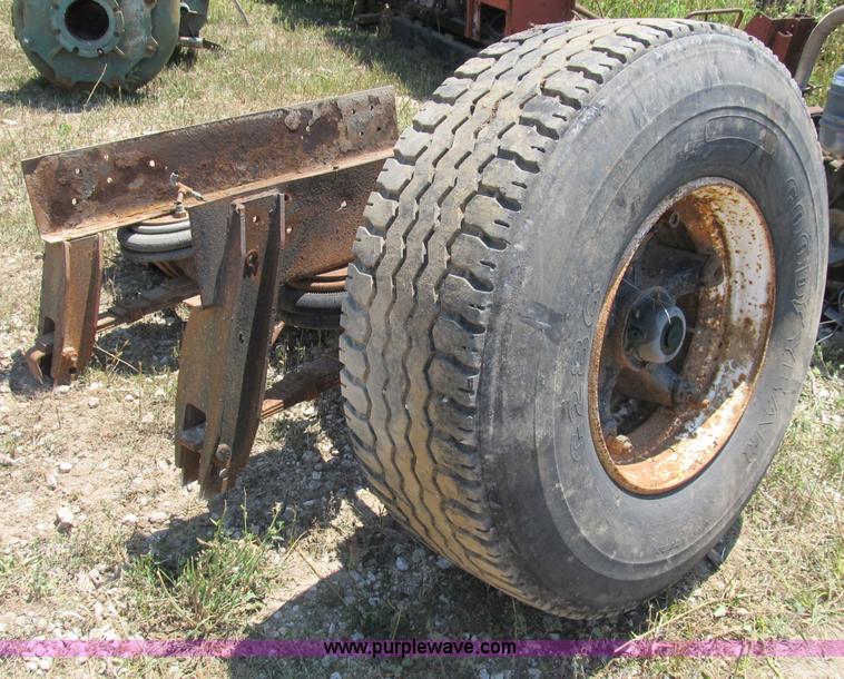 image for item B2785 Spicer tag axle