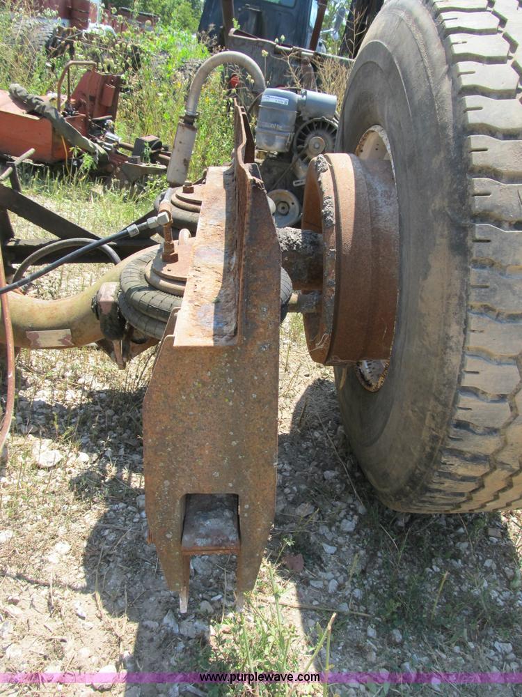 image for item B2785 Spicer tag axle
