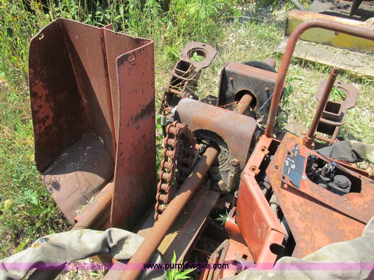 image for item B2787 Ditch Witch JT920 directional drill