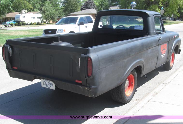 image for item B5159 1962 Ford F100 Unibody Hot Rod pickup truck