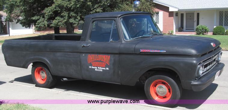 image for item B5159 1962 Ford F100 Unibody Hot Rod pickup truck