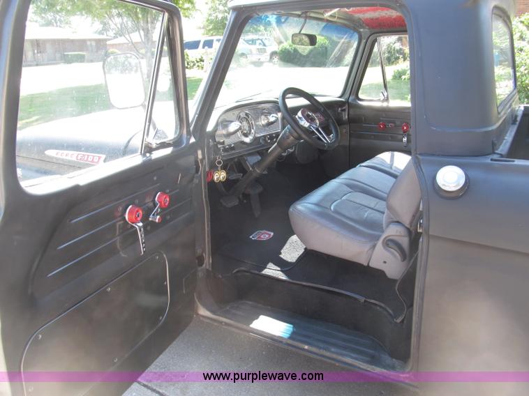 image for item B5159 1962 Ford F100 Unibody Hot Rod pickup truck