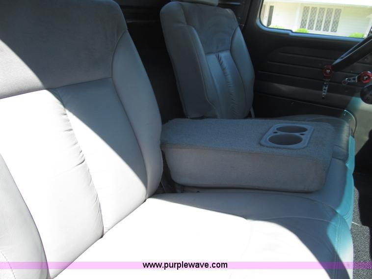 image for item B5159 1962 Ford F100 Unibody Hot Rod pickup truck