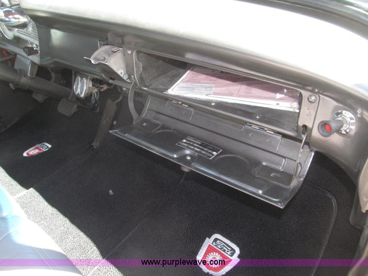 image for item B5159 1962 Ford F100 Unibody Hot Rod pickup truck