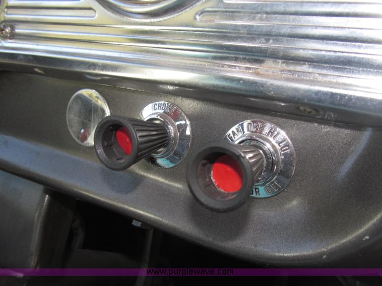 image for item B5159 1962 Ford F100 Unibody Hot Rod pickup truck