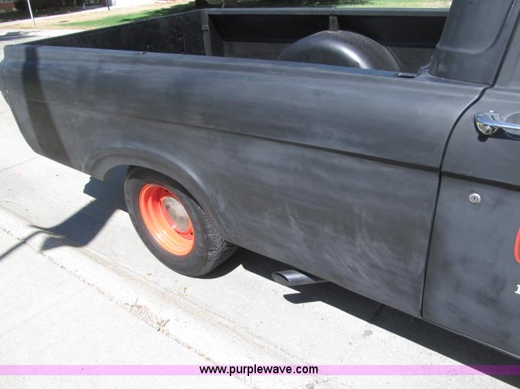 image for item B5159 1962 Ford F100 Unibody Hot Rod pickup truck