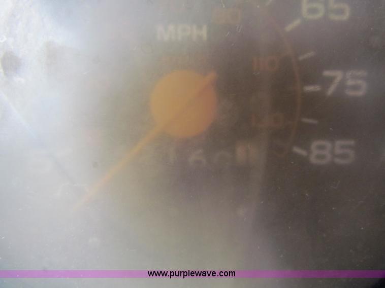 image for item B7393 1979 Chevrolet Bonanza 10 pickup truck