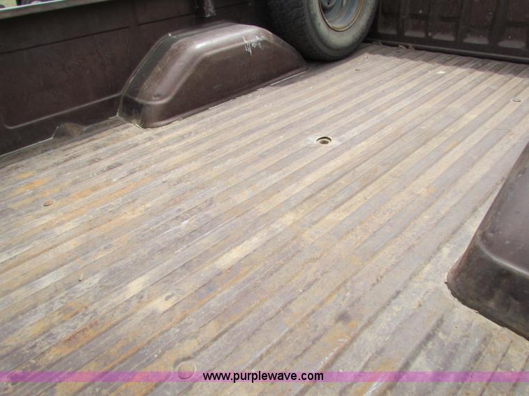 image for item B7393 1979 Chevrolet Bonanza 10 pickup truck