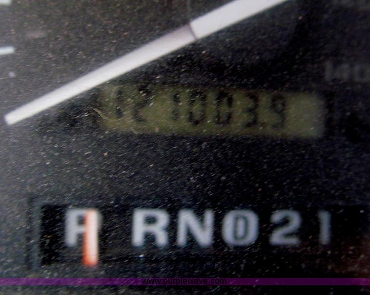 image for item C2403 1997 Ford F350 XL pickup truck