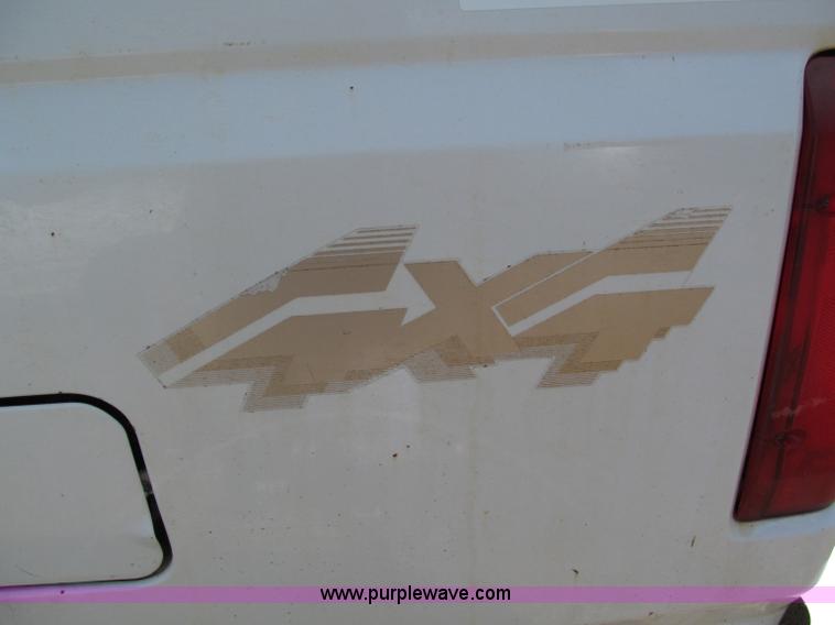 image for item C2403 1997 Ford F350 XL pickup truck