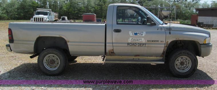 image for item C2404 1998 Dodge Ram 2500 pickup truck