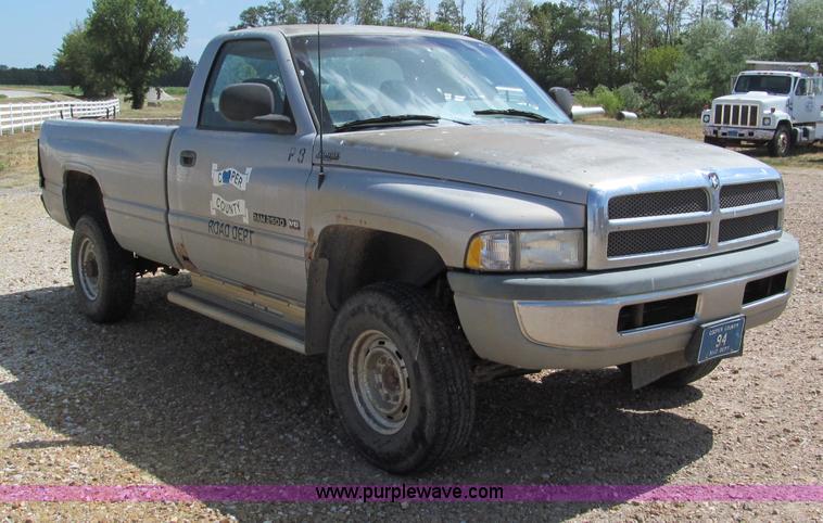 image for item C2404 1998 Dodge Ram 2500 pickup truck