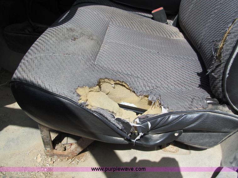 image for item C2404 1998 Dodge Ram 2500 pickup truck