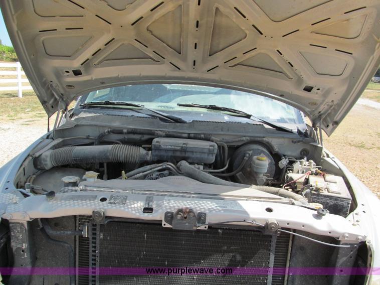 image for item C2404 1998 Dodge Ram 2500 pickup truck