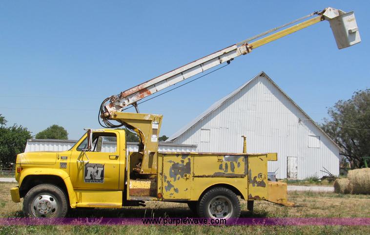 image for item C2434 1979 Chevrolet C60 Custom Deluxe bucket truck