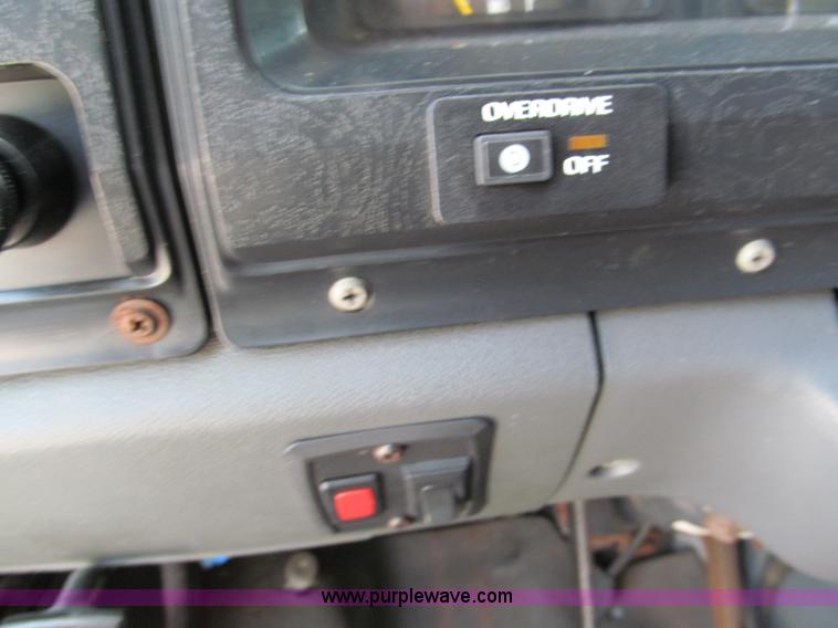 image for item C2438 1991 Ford E350 box truck