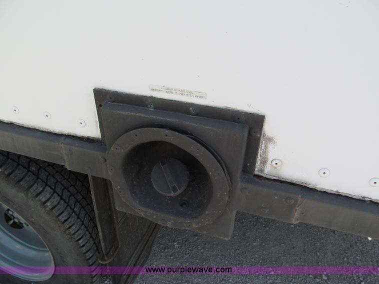 image for item C2438 1991 Ford E350 box truck