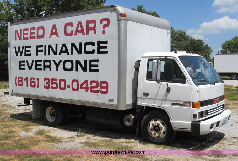 image for item C2440 1994 GMC W4 Cabover box truck