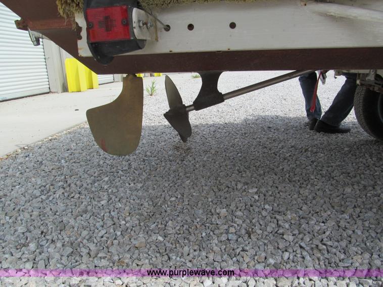 image for item C2498 1975 Correct Craft Southwind 20 boat