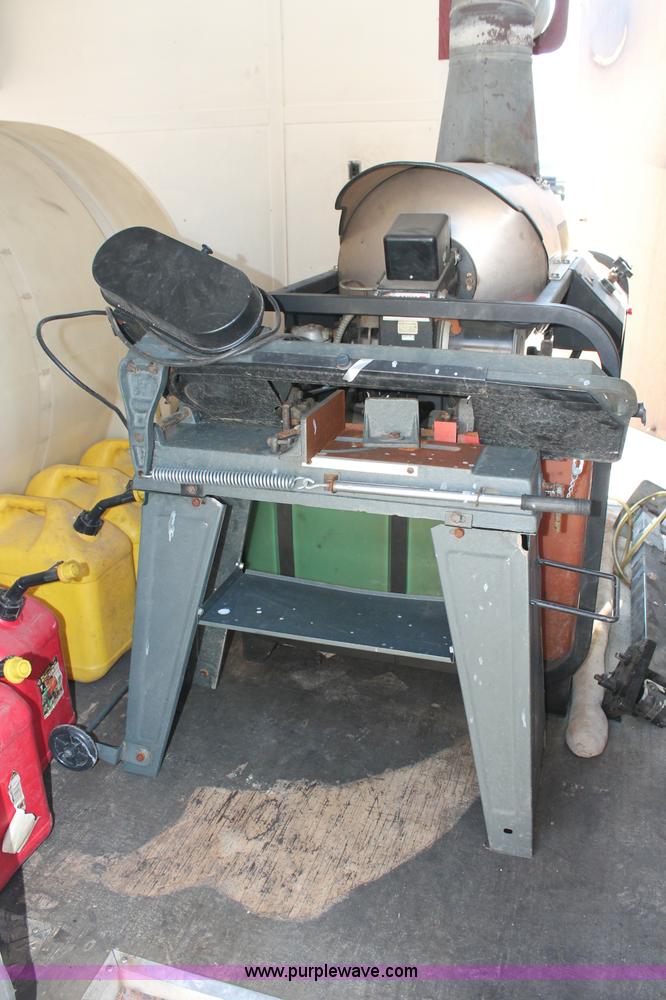 image for item C2689 Mobile Power enclosed washing trailer