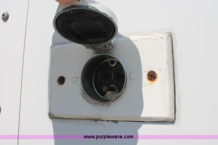 image for item C2689 Mobile Power enclosed washing trailer