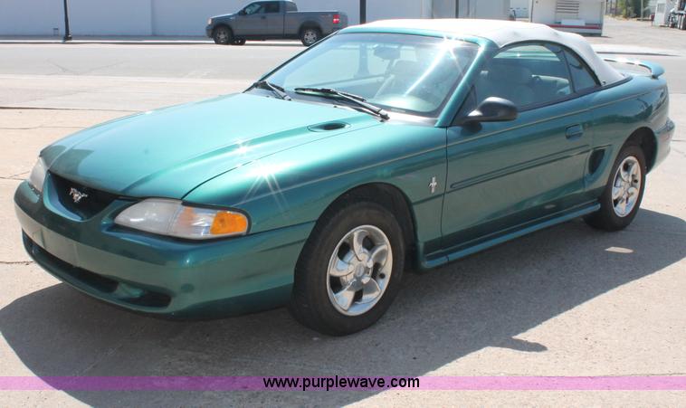image for item C2695 1997 Ford Mustang convertible