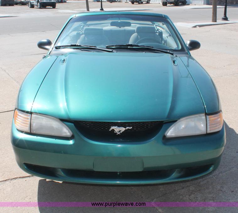 image for item C2695 1997 Ford Mustang convertible