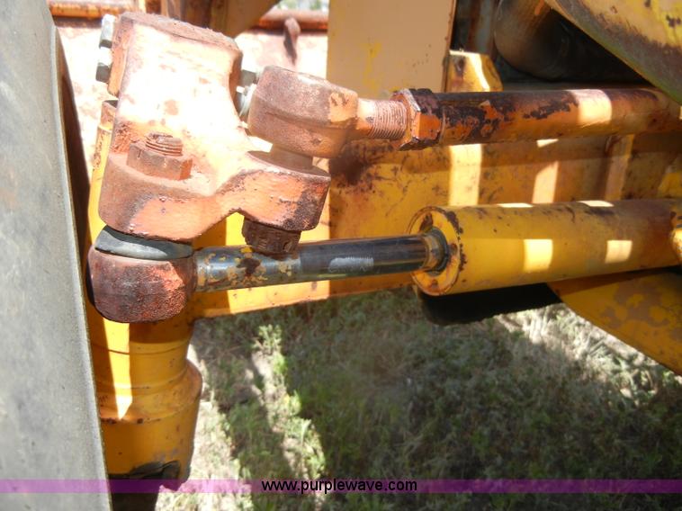 image for item D4299 Massey-Ferguson 40 Industrial tractor