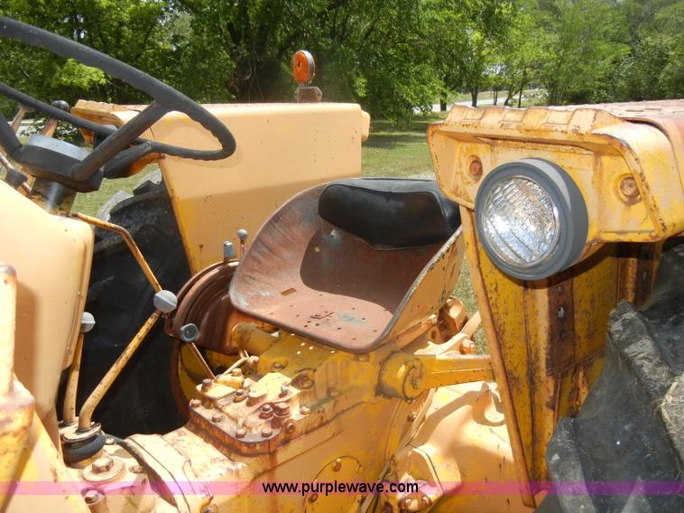 image for item D4299 Massey-Ferguson 40 Industrial tractor