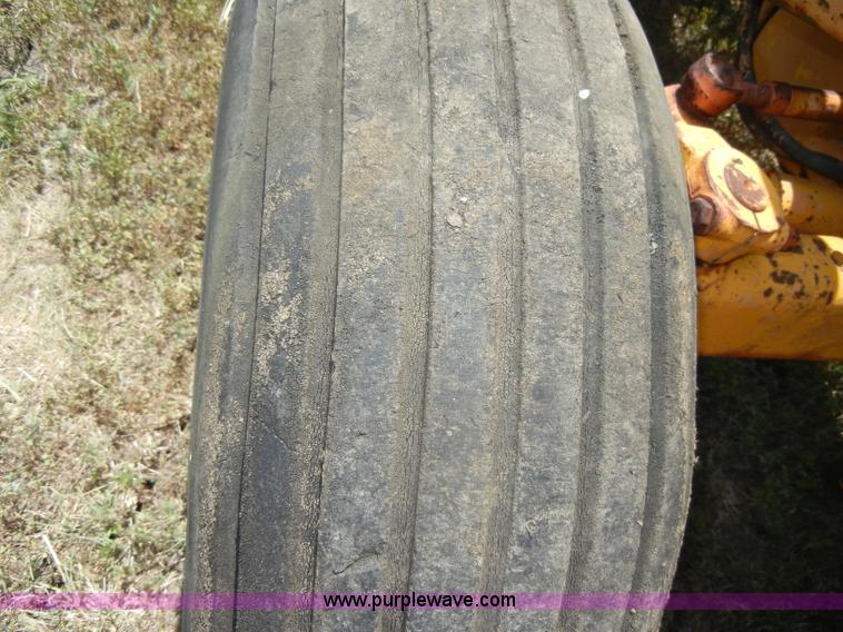 image for item D4299 Massey-Ferguson 40 Industrial tractor