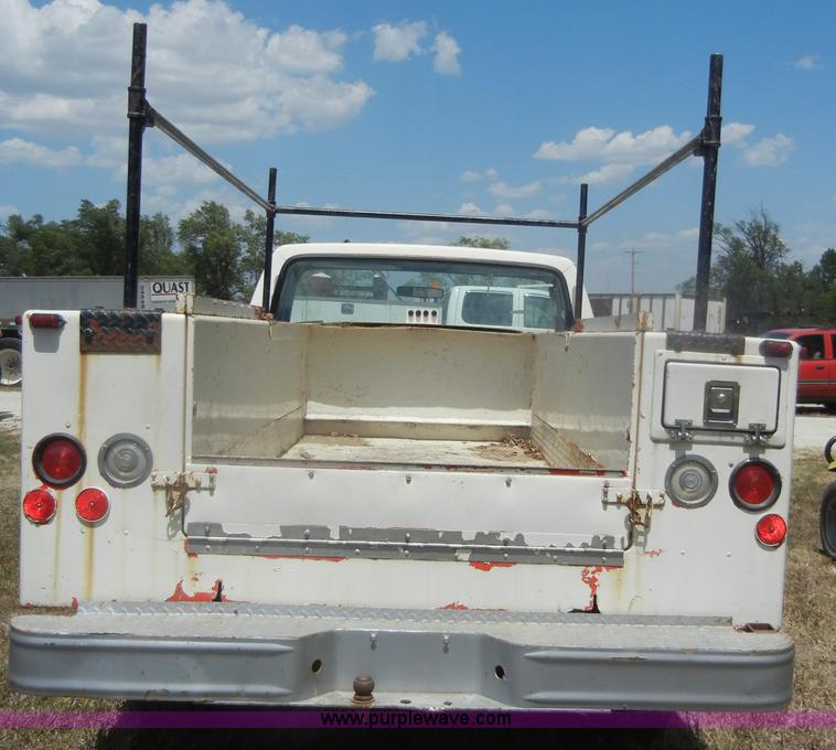 image for item D4301 1988 Ford F250 pickup truck