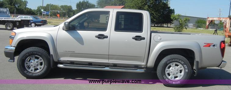 image for item D4312 2005 Chevrolet Colorado LS Z71 pickup truck