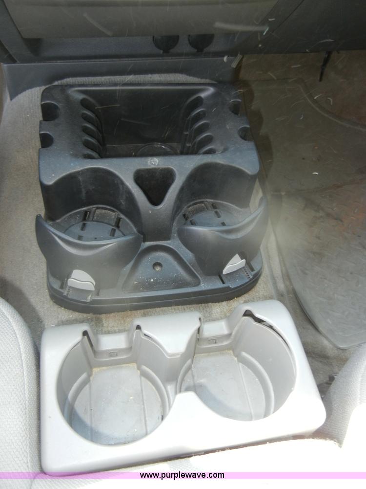 image for item D4312 2005 Chevrolet Colorado LS Z71 pickup truck