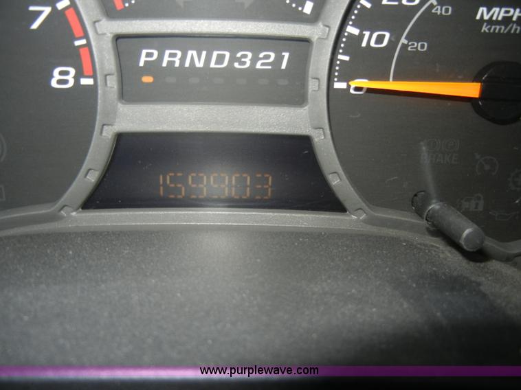 image for item D4312 2005 Chevrolet Colorado LS Z71 pickup truck