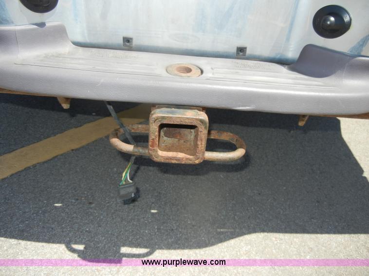 image for item D4313 1997 Ford Explorer XLT SUV