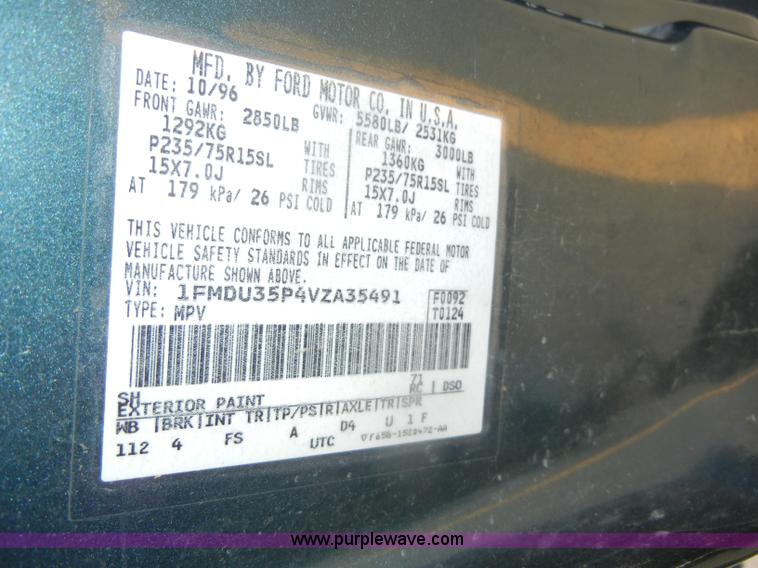 image for item D4313 1997 Ford Explorer XLT SUV